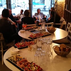 Caffè Gazzetta - Des soirées organisées entre amis ou par votre entreprise, lovés dans nos coins canapés