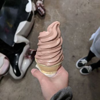 Nathan's Dairy Bar - Their seasonal chocolate raspberry truffle. - Ice Cream & Frozen Yogurt Near Me - Manassas, Virginia Nathan's Dairy Bar - Their seasonal chocolate raspberry truffle. - Ice Cream & Frozen Yogurt Near Me - Manassas, Virginia