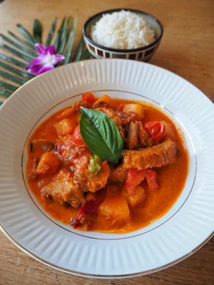 Thaprachan Thai by null