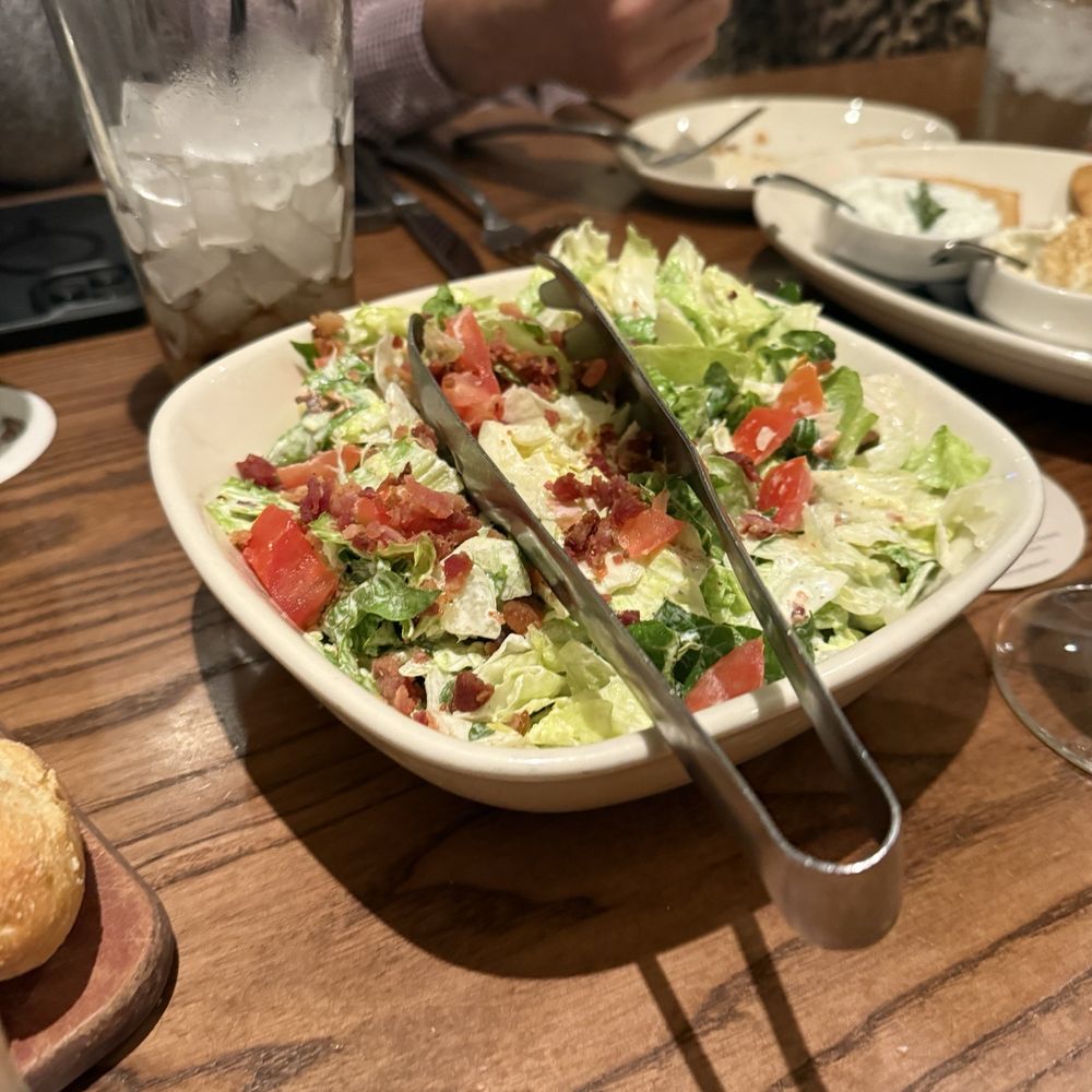Malone's Hamburg - Bottomless salad - American Near Me - Lexington, Kentucky Malone's Hamburg - Bottomless salad - American Near Me - Lexington, Kentucky