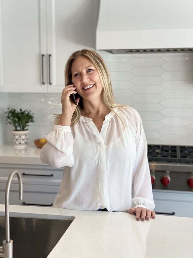 MARGO LEWIS ENGEL & VÖLKERS Real Estate Agents 960 S Westlake