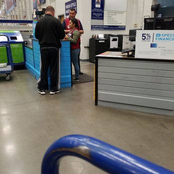 Lowe's Home Improvement - Purchased a Microwave range this morning, I'm here to pick it up, they tell me it will be 30 minutes, 45 min later no help loading.... - Home Decor Near Me - Pico Rivera, California Lowe's Home Improvement - Purchased a Microwave range this morning, I'm here to pick it up, they tell me it will be 30 minutes, 45 min later no help loading.... - Home Decor Near Me - Pico Rivera, California