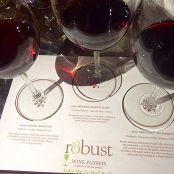 Robust Wine Bar - Take me to bed Reds wine flight - Wine Bars Near Me - Webster Groves, Missouri
