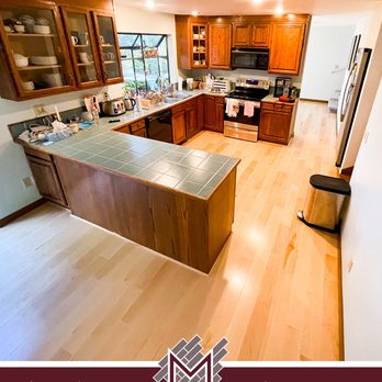 Modern Flooring Services - Bellawood Engineered Select Maple Engineered Hardwood Flooring Installation - Tiling Near Me - Portland, Oregon