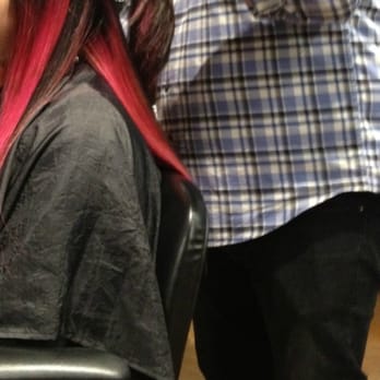 Flaunt Salon - to show where my 'ombre' started - Hair Salons Near Me - Long Beach, California