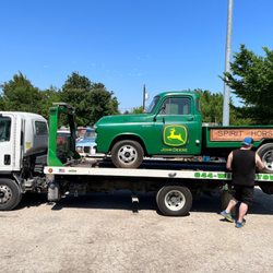 Wicked Towing - Tow truck