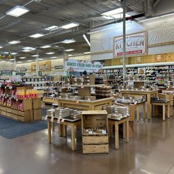 Sprouts Farmers Market - 4/5/26 Happy Easter, last minute shopping, as always  much better than the Alhambra location