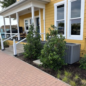 Farmhouse Coffee & Treasures - Coffee & Tea Near Me - Argyle, Texas