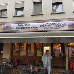 Ferraro's Factoria - Ferraro - entrance