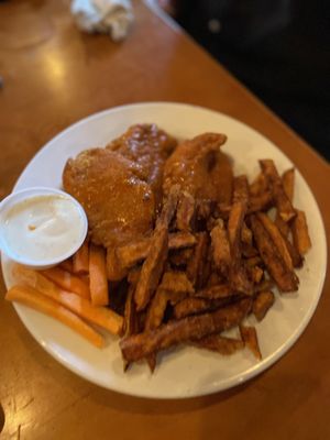 Harpoon Brewery Taproom and Beer Garden by null