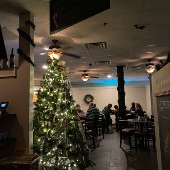 Mohave Steakhouse - a decorated christmas tree - Steakhouses Near Me - Bullhead City, Arizona Mohave Steakhouse - a decorated christmas tree - Steakhouses Near Me - Bullhead City, Arizona
