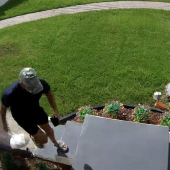 Donut Star - Grubhub Delivery Person(Missing Coffee-not his fault) - Donuts Near Me - Fullerton, California Donut Star - Grubhub Delivery Person(Missing Coffee-not his fault) - Donuts Near Me - Fullerton, California