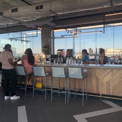 Sky Blu Rooftop - Bar area