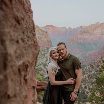 Zion Adventure Photog - Session Photography Near Me Zion Adventure Photog - Session Photography Near Me