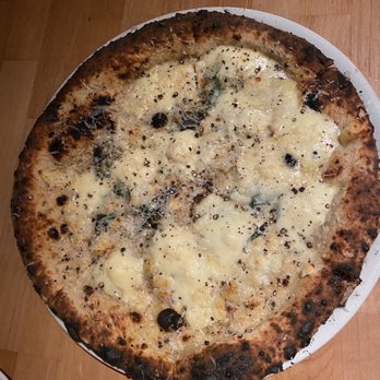 Lupo - Cacio e Pepe - Pizza Near Me - Seattle, Washington Lupo - Cacio e Pepe - Pizza Near Me - Seattle, Washington