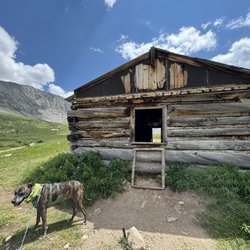 Mayflower Gulch Trail