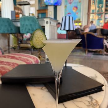 Frankie’s on Main - Cucumber martini - Bars Near Me - Natchez, Mississippi Frankie’s on Main - Cucumber martini - Bars Near Me - Natchez, Mississippi