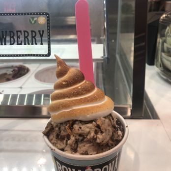 Bona Bona Ice Cream - Cannoli Ice Cream - Ice Cream & Frozen Yogurt Near Me - Baldwin Place, New York