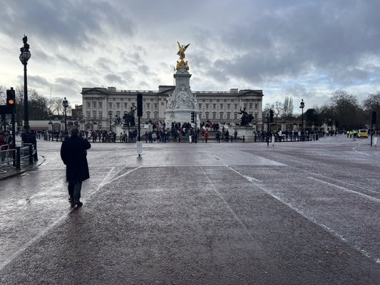 Queen Victoria Memorial by null