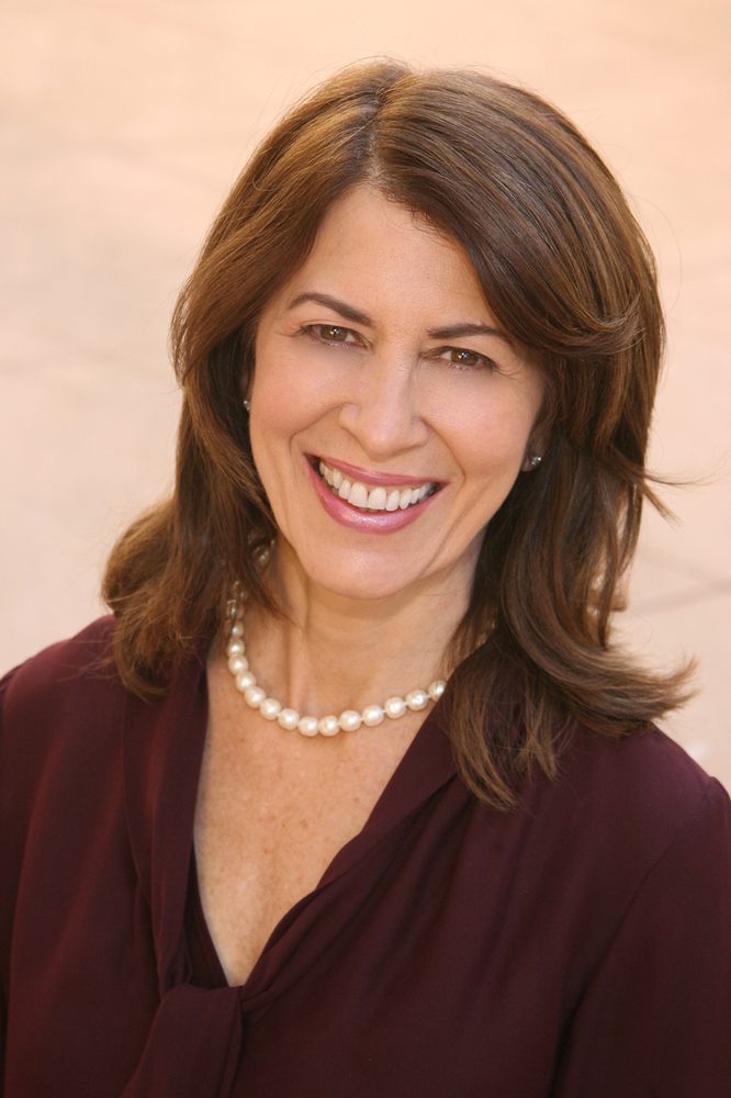 GINA DIVINCENZO CARRINGTON REAL ESTATE SERVICES Contact Agent Del