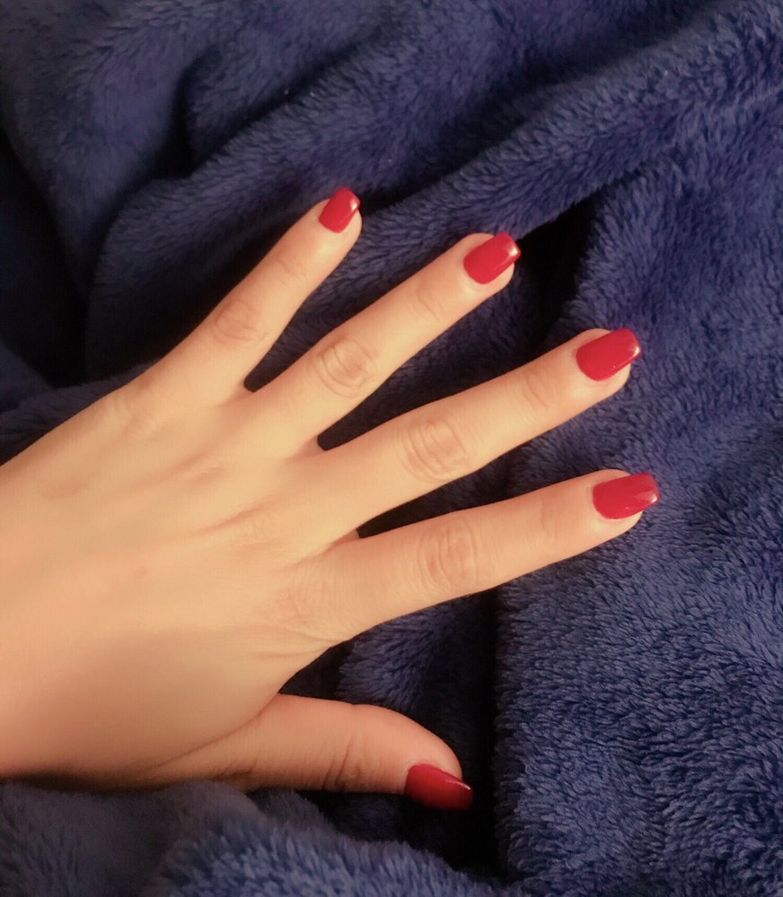 Blossom Nails Logo