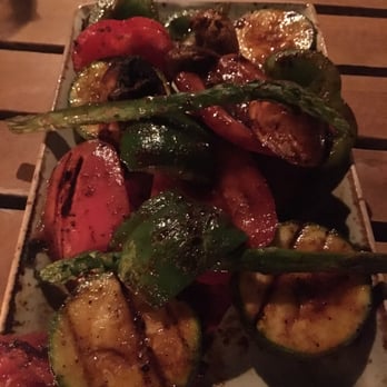 Fred's - Grilled vegetables - Mexican Near Me - Cancún, ROO