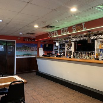 Costa Del Sol Restaurant - the bar and dining area - Salvadoran Near Me - Central Falls, Rhode Island