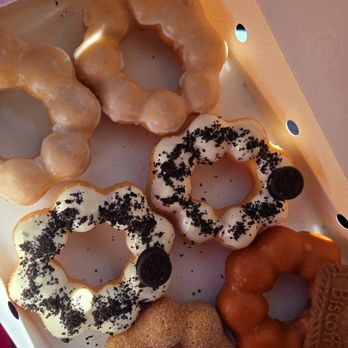 Mochimama - Yummy! - Donuts Near Me - La Crescenta-Montrose, California