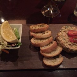 Madisons NY Bar& Grill - Salmon tartare