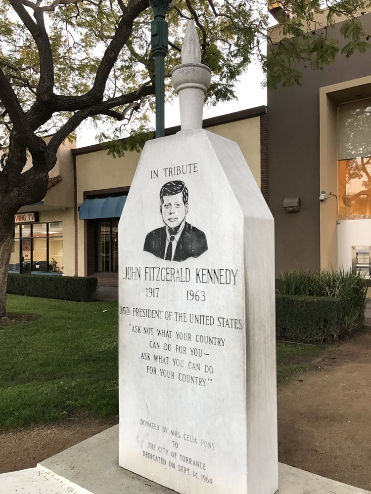 THOMAS KELLER MEMORIAL PARK Parks Sartori Ave Cabrillo Ave