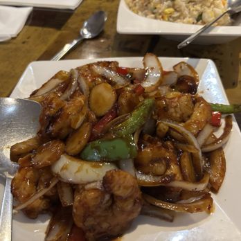Danny's Szechuan Garden - Shrimp In Garlic Sauce - Wine Bars Near Me - Howard Beach, New York
