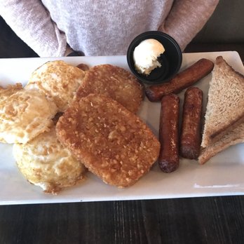 The Committed Pig - Egg and sausage - American Near Me - Summit, New Jersey