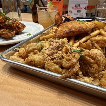 Common Theory Chula Vista - Otay Fish Fry and Smoked maple bbq chicken wings - Gastropubs Near Me - Chula Vista, California Common Theory Chula Vista - Otay Fish Fry and Smoked maple bbq chicken wings - Gastropubs Near Me - Chula Vista, California