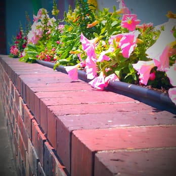 The Voo - Flowers out side the Ron-D-Voo Tavern, so pretty - Sports Bars Near Me - Harrisburg, Oregon
