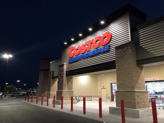 Costco Wholesale by null