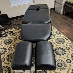 Legacy Chiropractic and Sports Medicine - Adjustment table