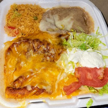 Don Pedro Mexican Food - Enchiladas Suizas - although, clearly that is not just mozzarella as their menu states. It was okay compared to other times I've had it. - Mexican Near Me - Tucker, Georgia Don Pedro Mexican Food - Enchiladas Suizas - although, clearly that is not just mozzarella as their menu states. It was okay compared to other times I've had it. - Mexican Near Me - Tucker, Georgia