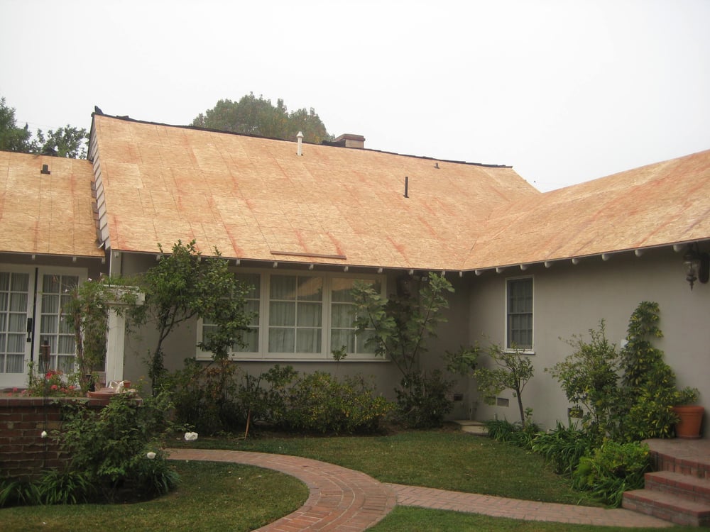 Slide of B & G Roofing