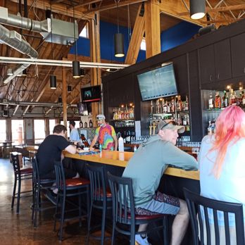 Highside Brewing - Bar - Breweries Near Me - Frisco, Colorado