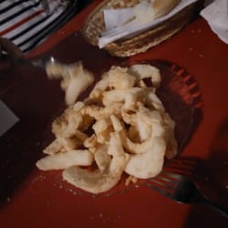 Margallo - Plato de chocos fritos.