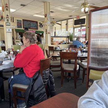 リーメント　bread&butter　⑦Lunch at Tom's Cafe Menu Bread — TOM N TOMS COFFEE Bellaire