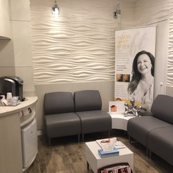 Q Esthetics Laser Clinic - Thanks for the service, it was a nice treat after a long week. Clean space, with friendly knowledgable staff.