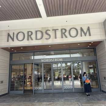 Nordstrom Ala Moana - Ala Moana Nordstrom - Department Stores Near Me - Honolulu, Hawaii Nordstrom Ala Moana - Ala Moana Nordstrom - Department Stores Near Me - Honolulu, Hawaii