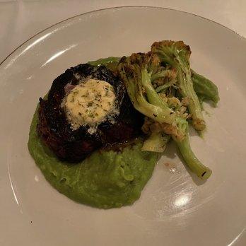 Merriman's - Steak, jalapeño mashed potatoes and broccolini - Hawaiian Near Me - Kamuela, Hawaii