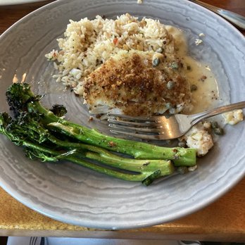 Duke's Malibu - Crusted Halibut...it was good - New American Near Me - Malibu, California Duke's Malibu - Crusted Halibut...it was good - New American Near Me - Malibu, California