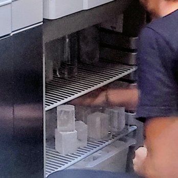 Danico - Fridge. Large ice cubes in cocktails! - Cocktail Bars Near Me - Paris, 75