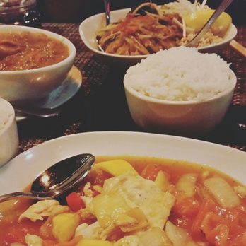 Sambal - Mango chicken, pad Thai and Lamb massaman - Thai Near Me - Irvington, New York Sambal - Mango chicken, pad Thai and Lamb massaman - Thai Near Me - Irvington, New York