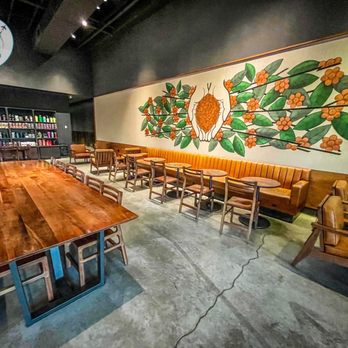 Starbucks - Large Seating - Coffee & Tea Near Me - Arlington, Texas Starbucks - Large Seating - Coffee & Tea Near Me - Arlington, Texas