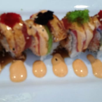 Good Time Sushi - Yummy Good Time Roll! Stupid, fuzzy photo doesn't do it justice. I need to take a better picture next time. - Sushi Bars Near Me - New Orleans, Louisiana