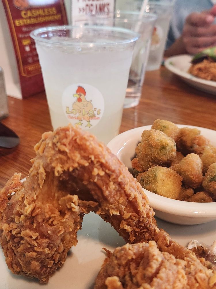 Food from Lo-Lo's Chicken & Waffles